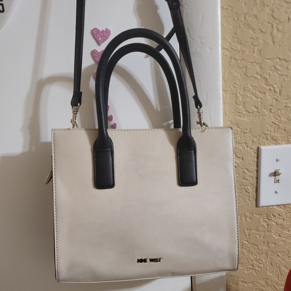 Shoulder bag - Picture 2 of 3